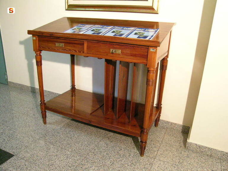 soggetto assente (tavolo) (sec. XX)