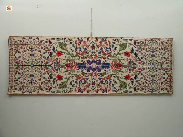 motivi decorativi vegetali (arazzo) (secc. XX - XXI)