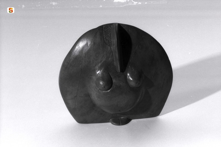 figura femminile (scultura) di Porceddu Gigi (sec. XX)