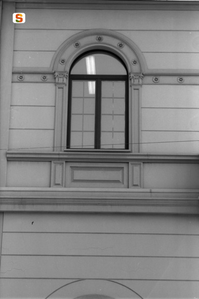 motivo decorativo a rosette (mostra di finestra) (sec. XX)