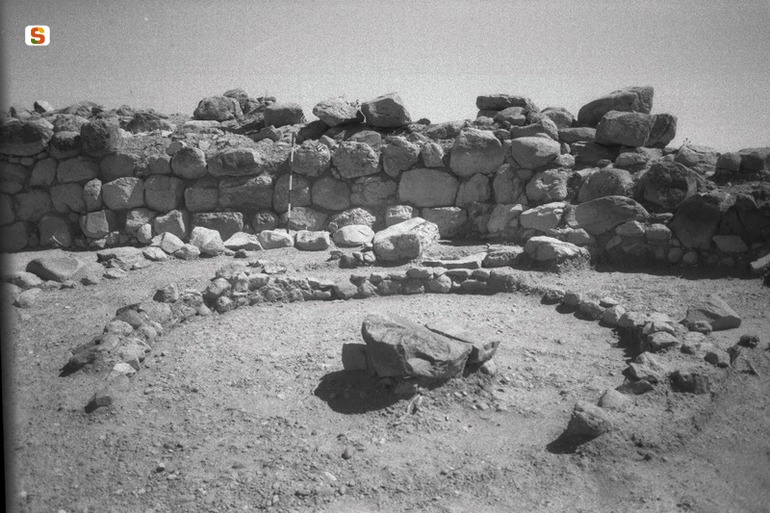 Capanna I di Cuccuru S. Paulu (capanna) - Villamassargia (CI)  (secc. XV-X a.C.)