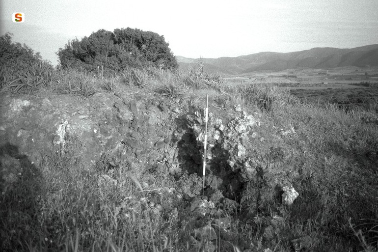 Nuraghe I Monte Ollastus (nuraghe) - Villamassargia (CI)  (secc. XV-X a.C.)