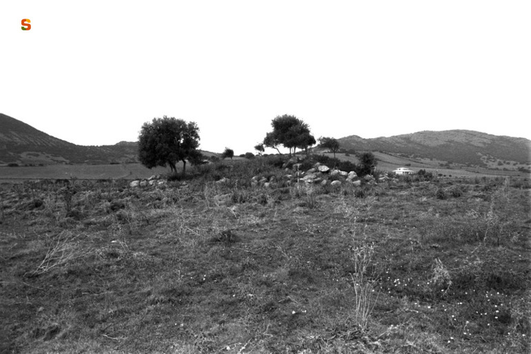 Nuraghe Manigas VI9 (struttura di fortificazione) - Villaperuccio (CI)  (secc. XV-X a.C.)