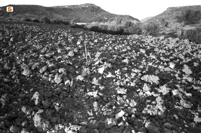 Ponte di Monte Essu VI45 (area di materiale mobile) - Villaperuccio (CI)  (secc. III a.C.-V d.C.)