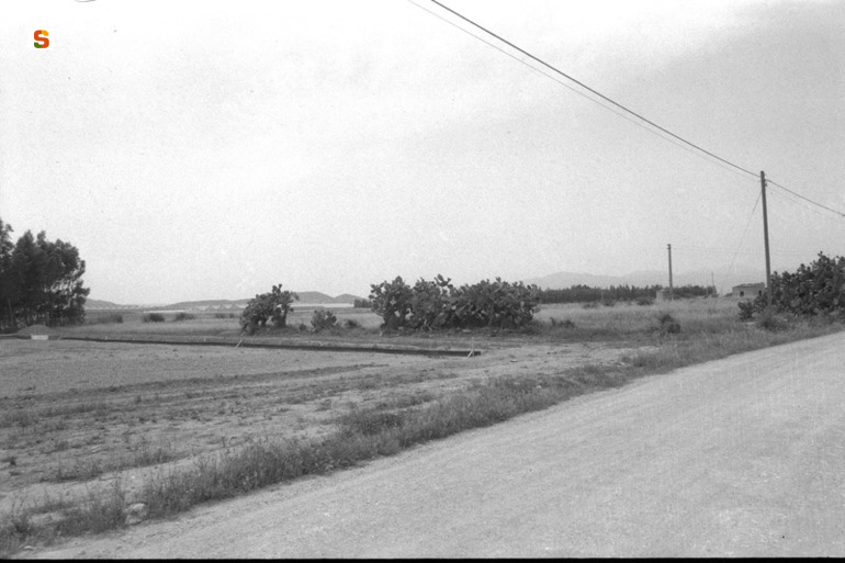 Casa Caria DP22 (area ad uso funerario) - Decimoputzu (CA)  (secc. I a.C.-V d.C.)