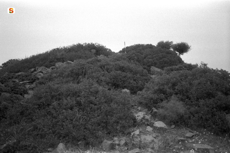 Monte Mesu VM61 (struttura di fortificazione) - Villamassargia (CI)  (secc. XV-X a.C.)
