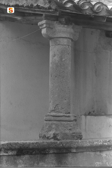 soggetto assente (colonnina) (secc. XVI - XVII)