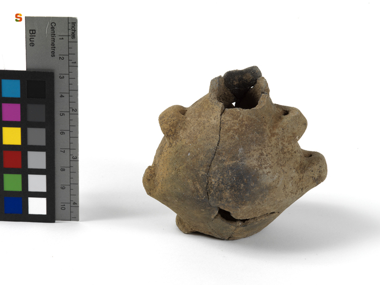 vaso miniaturistico - cultura nuragica (secc. XII-IX a.C.)