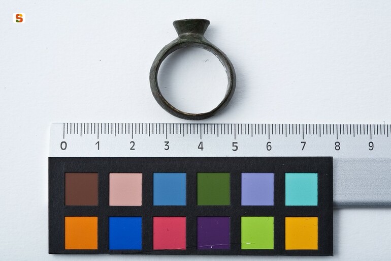 anello digitale - ambito bizantino (secc. VII-VIII d.C.)