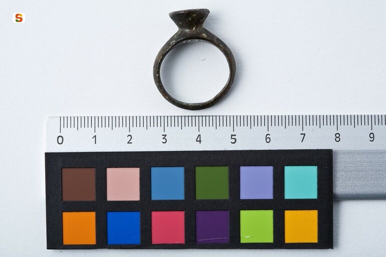 anello digitale - ambito bizantino (secc. VII-VIII d.C.)