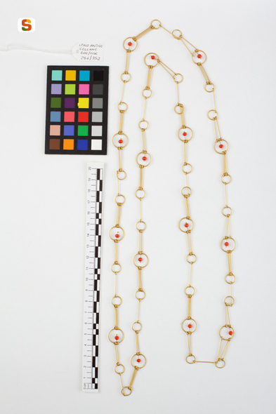 soggetto assente (collana) di Antico Italo (sec. XX)