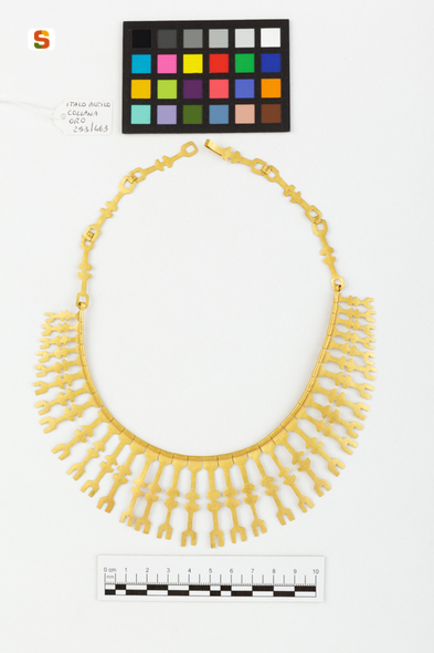 motivi decorativi geometrici (collana) di Antico Italo (sec. XX)