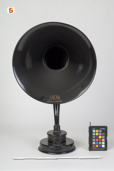altoparlante, a tromba (sec. XX)
