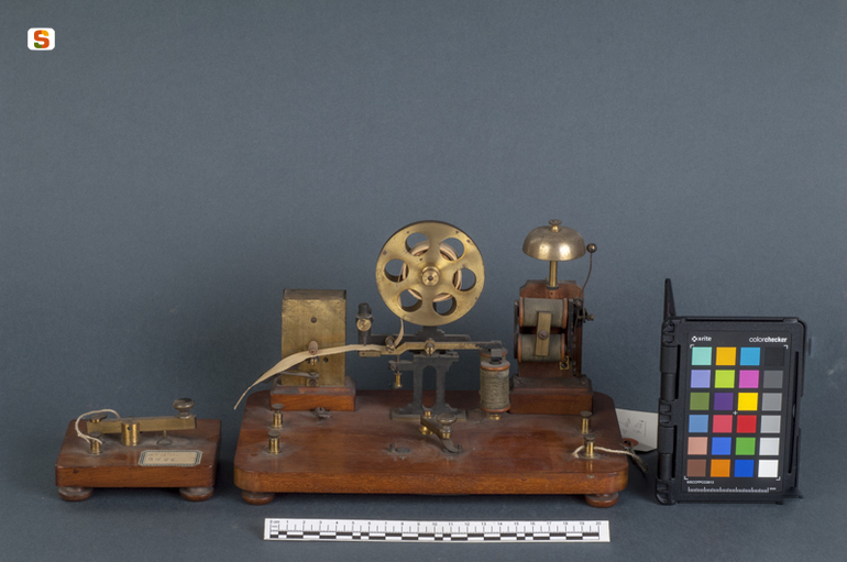 apparato telegrafico, tipo Morse (sec. XIX)