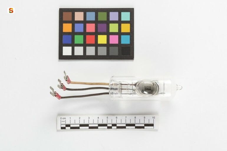 lampada, a piattina per spettroscopia (sec. XX)