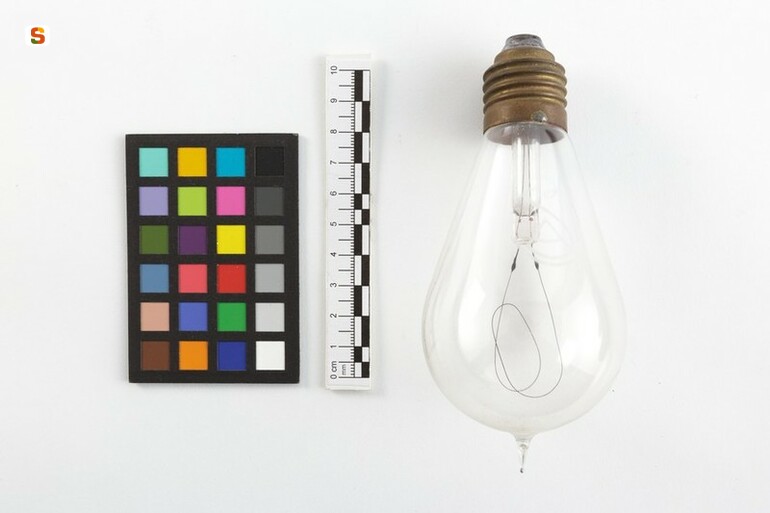 lampada, a filamento sottile (secc. XIX-XX)