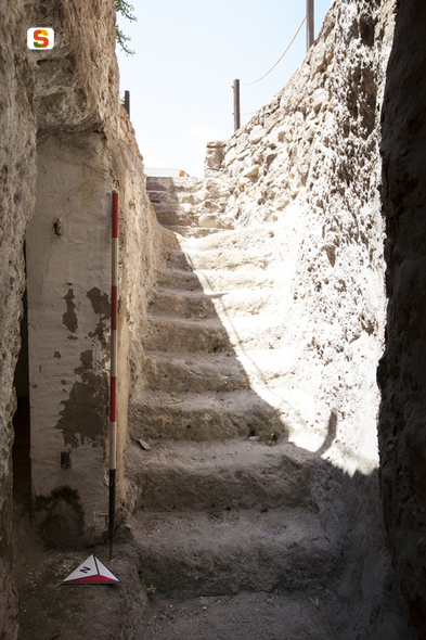 Tomba a camera Villaggio ipogeo (tomba a camera) - Sant'Antioco (CI)  (secc. V-III a.C.)