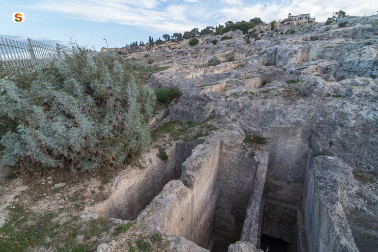 Tomba a camera Tomba 182 Tuvixeddu (tomba a camera) - Cagliari (CA)  (secc. V-III a.C.)