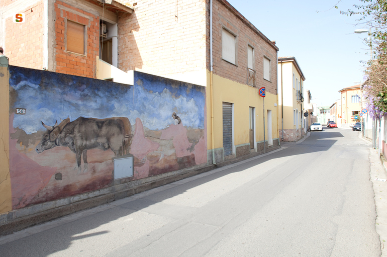 contadino che ara (murale) di Maccioni Giuseppe (sec. XX)