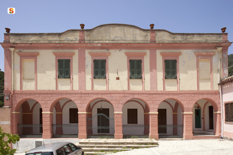 casa  - Sinnai (CA) 