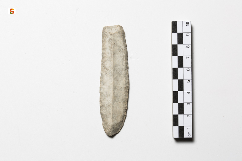 raschiatoio/ laterale - ambito neolitico-eneolitico Ozieri (V-IV millennio BC cal)